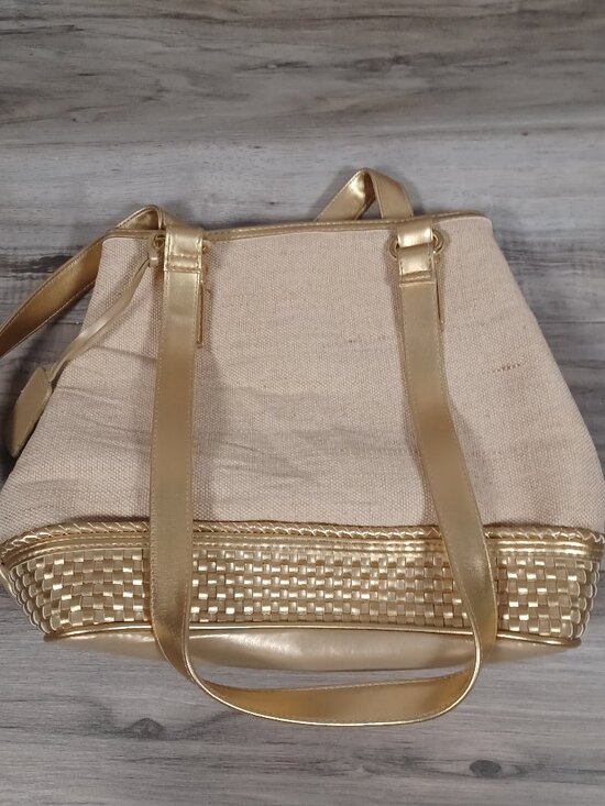 The Unbranded Brand Handbags - Unbranded Women's Shoulder Bag Tan and Gold Mesh Double Straps